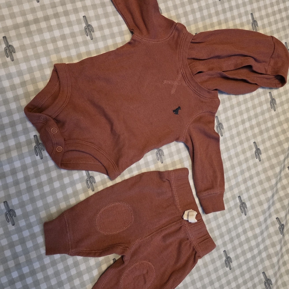 Baby Ribbed Hoodie Bodysuit & Pants Set in Rust - Unbranded